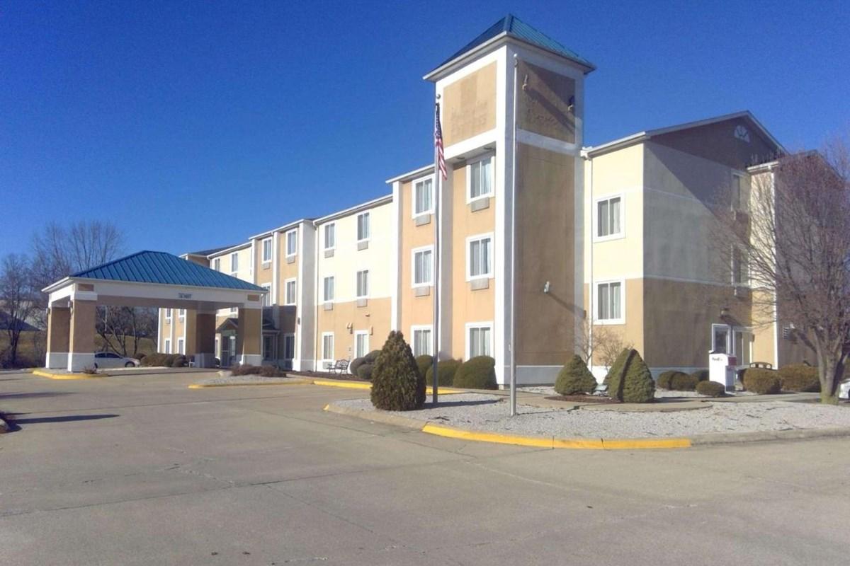 Baymont By Wyndham Kirksville University Area Extérieur photo