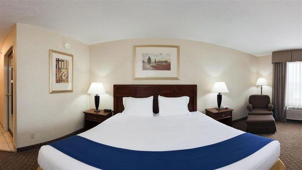 Baymont By Wyndham Kirksville University Area Extérieur photo