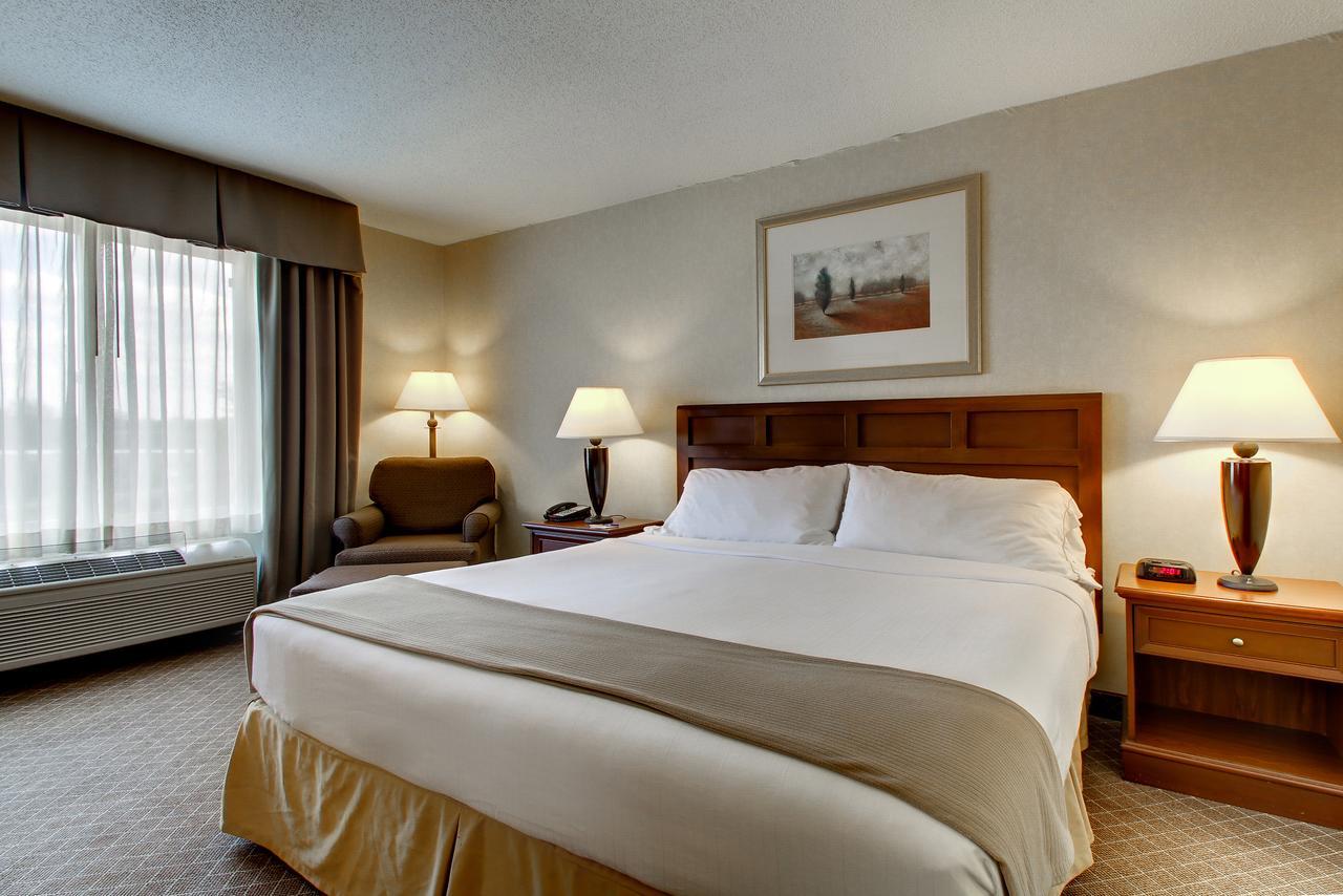 Baymont By Wyndham Kirksville University Area Extérieur photo